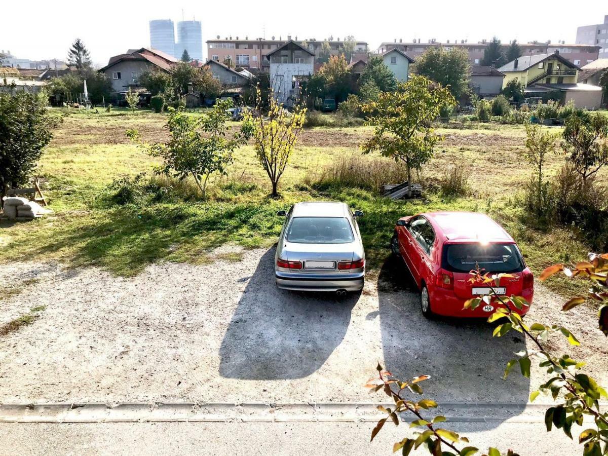 Zg Zapad Apartman Zágráb Kültér fotó